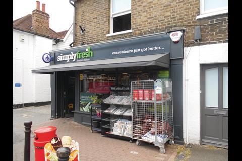 Simply Fresh Thames Ditton has a generally upscale feel that is frequently alien at this end of the market.